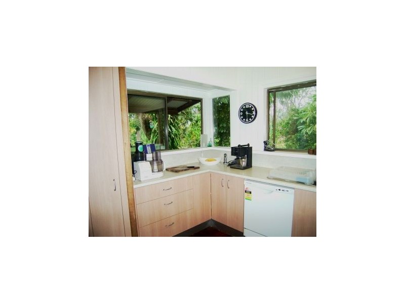 31 Brandenburg Road, Mooloolah Valley QLD 4553