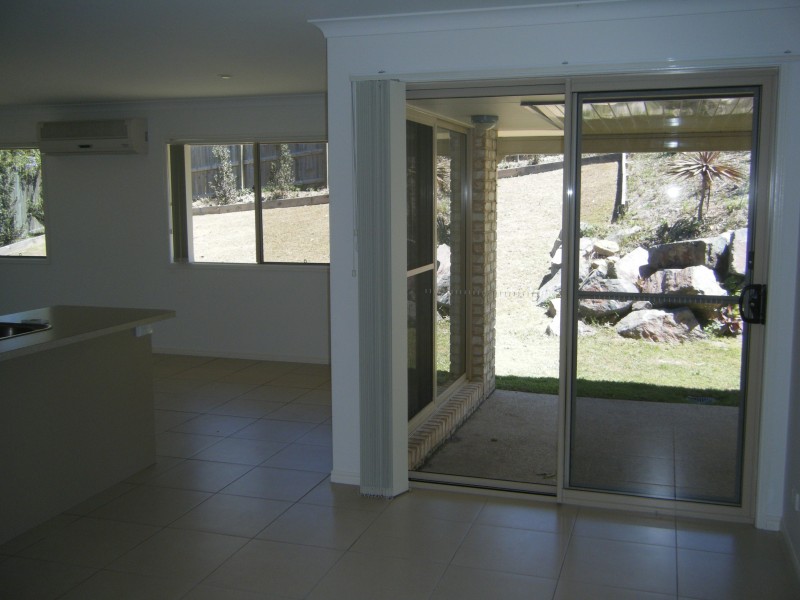 7 Treetop Court, Mooloolah Valley QLD 4553