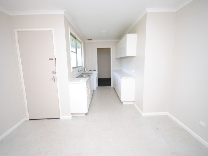 73 Lindsay Street, Heywood VIC 3304