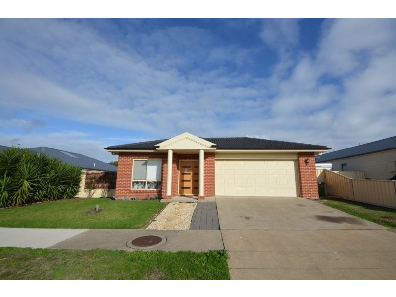 9 Coastal Court, Portland VIC 3305