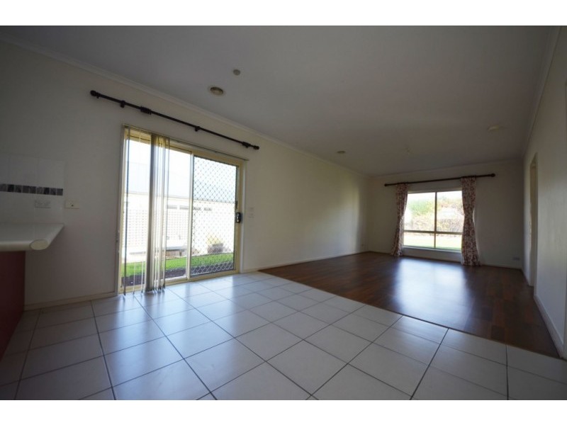 9 Coastal Court, Portland VIC 3305