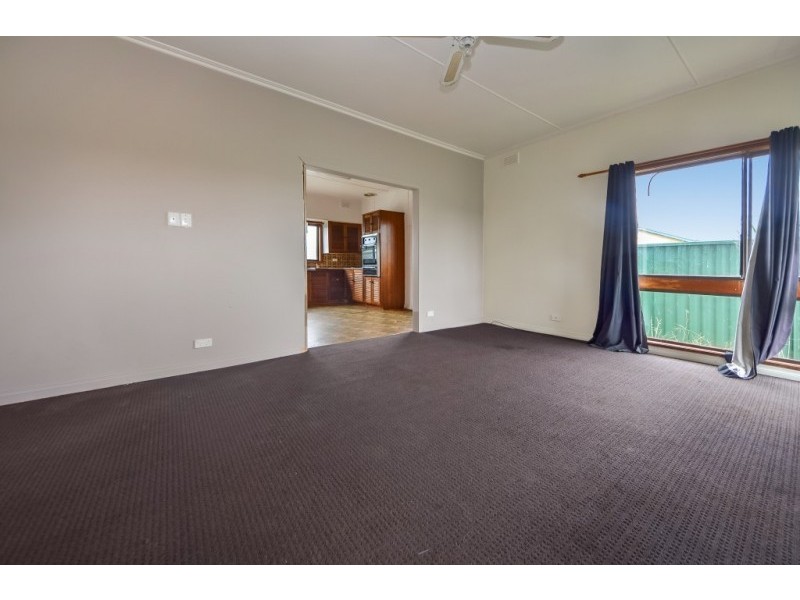 21 Markham Street, Heywood VIC 3304