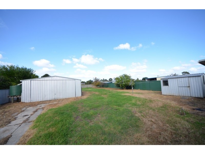 21 Markham Street, Heywood VIC 3304