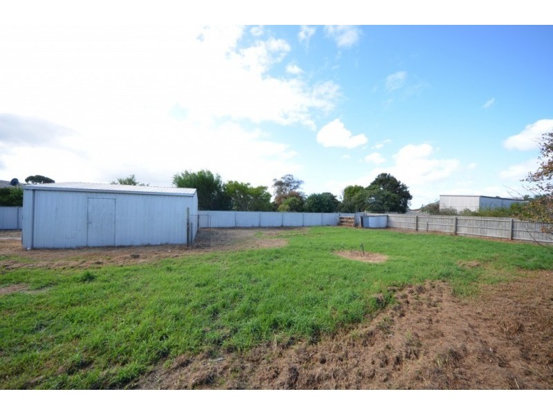 21 Markham Street, Heywood VIC 3304