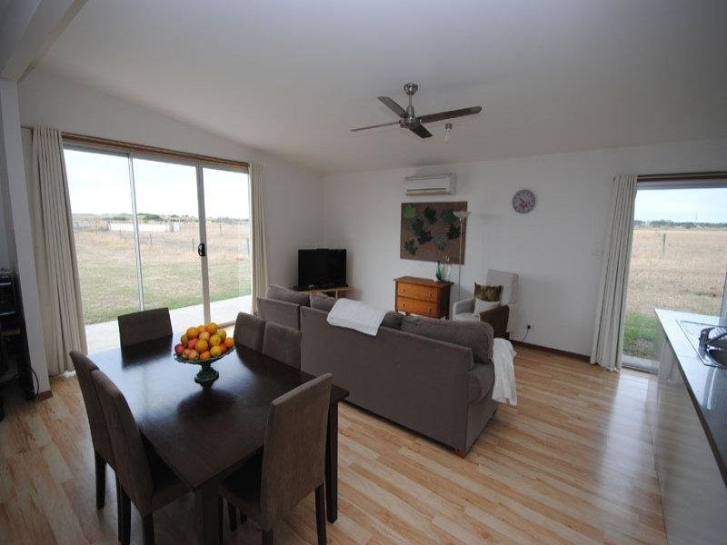 42 Snapper Point Road, Portland VIC 3305