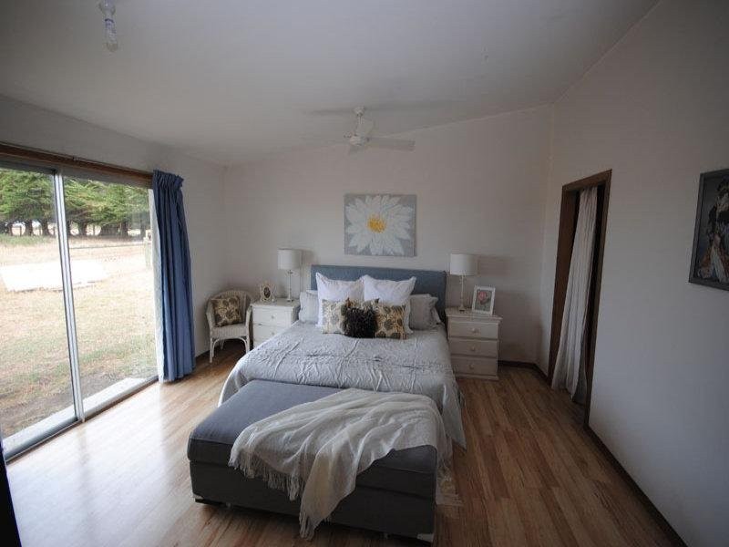 42 Snapper Point Road, Portland VIC 3305