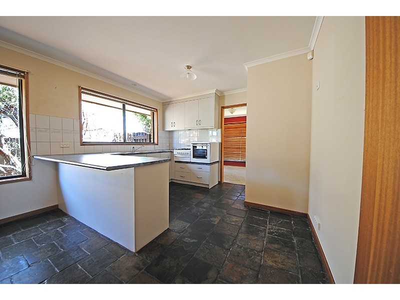 8 Admella Court, Portland VIC 3305