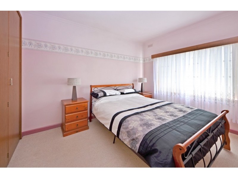 25 Bade Avenue, Portland VIC 3305