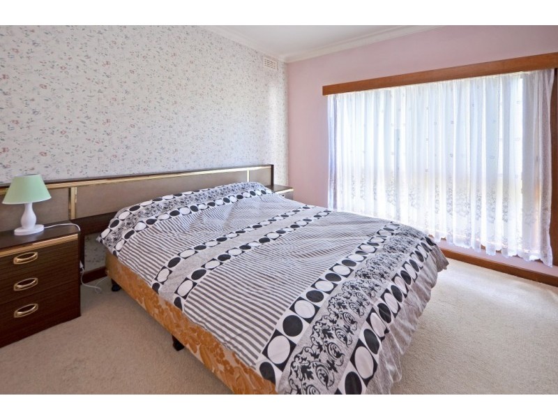 25 Bade Avenue, Portland VIC 3305