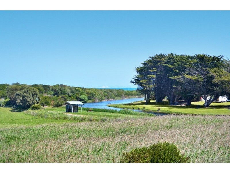 70 The Esplanade Narrawong, Portland VIC 3305