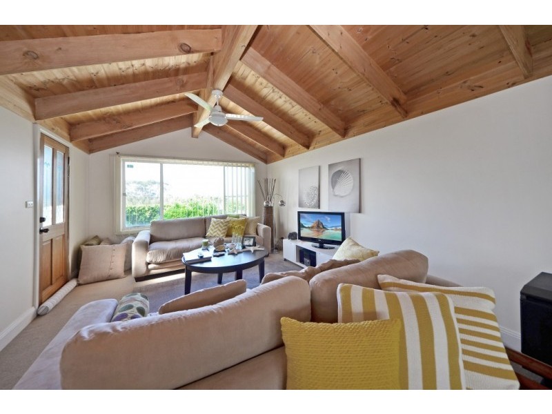 70 The Esplanade Narrawong, Portland VIC 3305