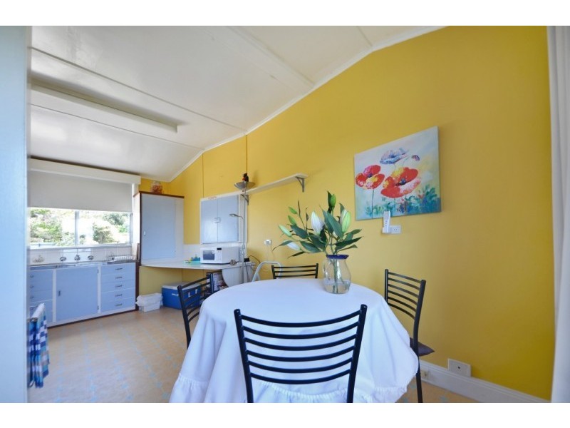 70 The Esplanade Narrawong, Portland VIC 3305