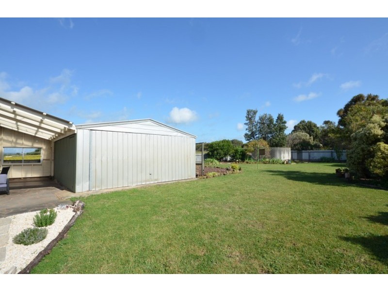 70 The Esplanade Narrawong, Portland VIC 3305