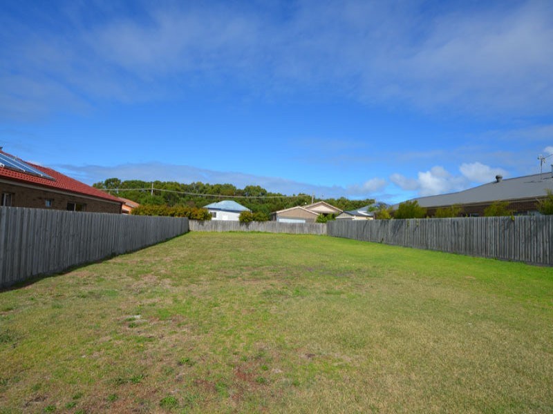 6 Coastal Court, Portland VIC 3305