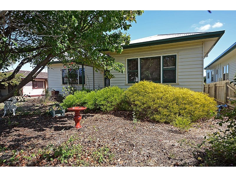 13 Clarke Street, Portland VIC 3305