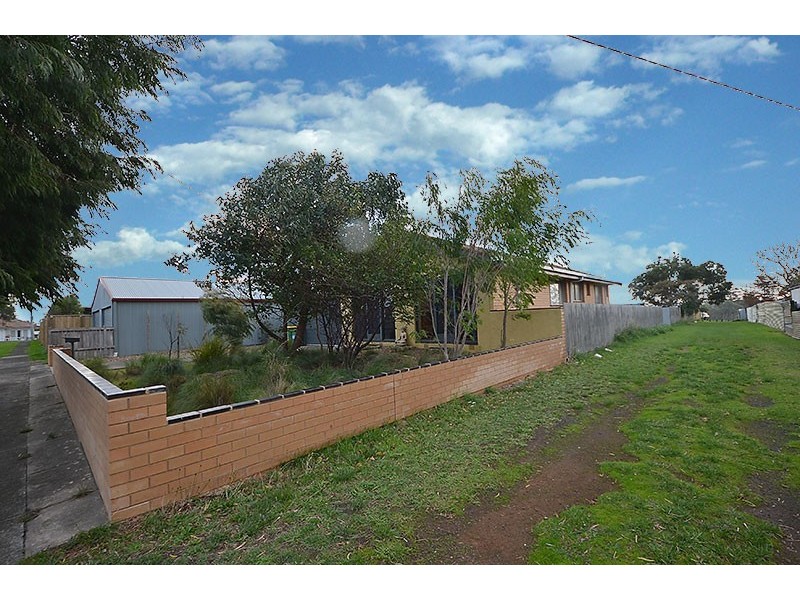 48 Waterford Avenue, Portland VIC 3305