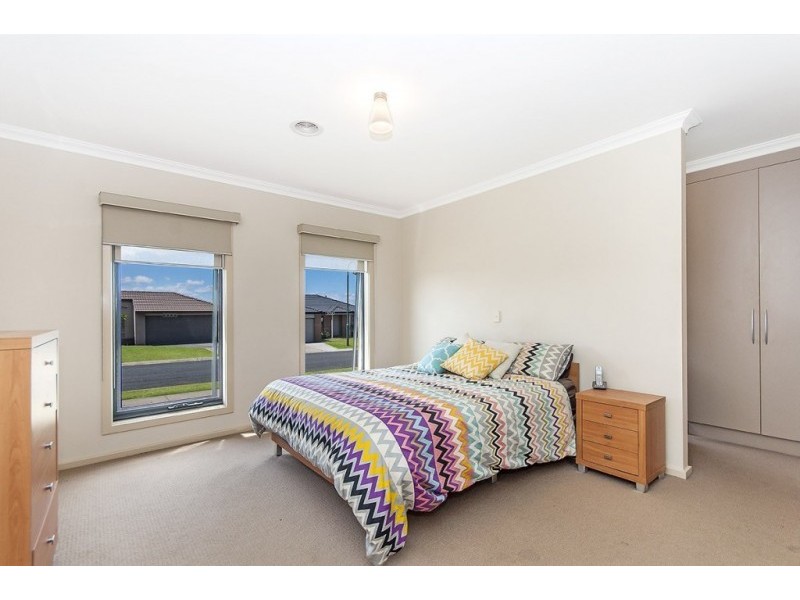 11 Coastal Court, Portland VIC 3305