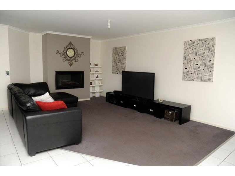 15 Vidic Drive, Portland VIC 3305
