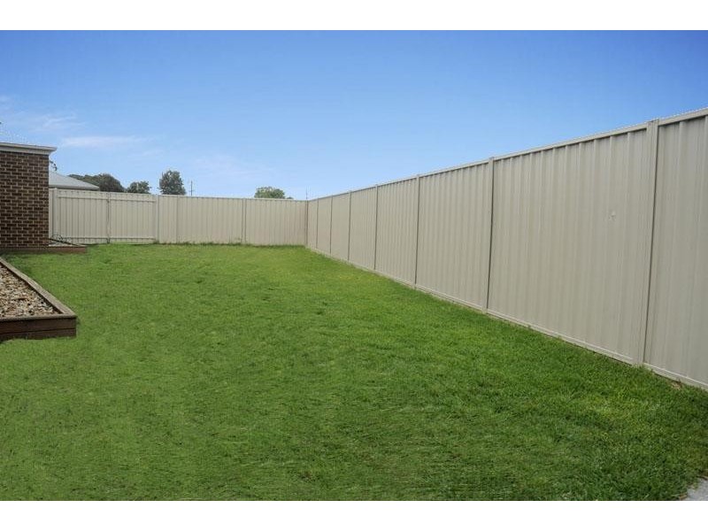 15 Vidic Drive, Portland VIC 3305