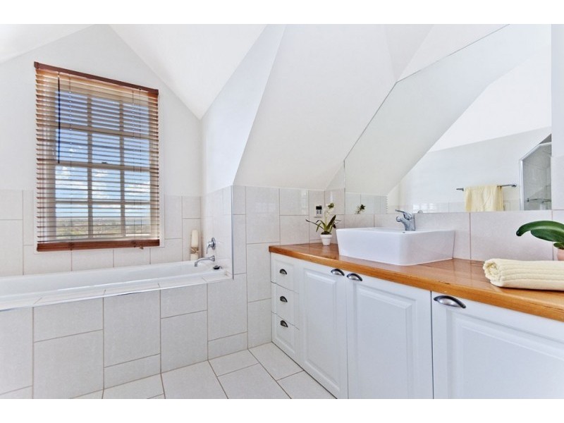 54 Wellington Road, Portland VIC 3305