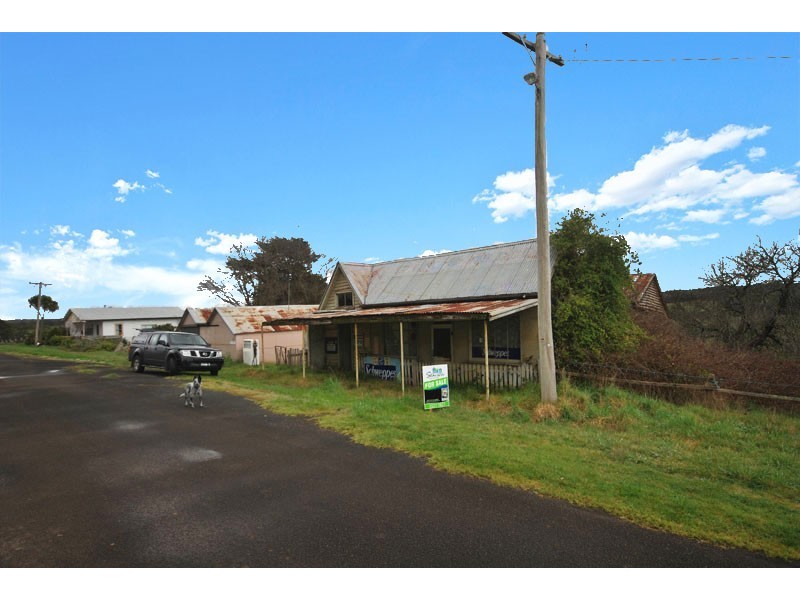 33 Simpson Street, Digby VIC 3309