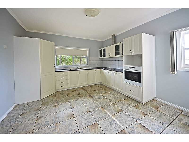 20 Bridgewater Road, Portland VIC 3305
