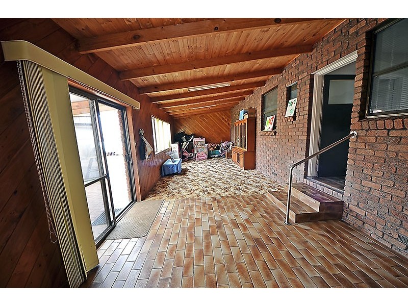 37 Lindsay Street, Heywood VIC 3304