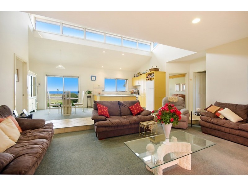 321 Hanlon Parade, Portland VIC 3305