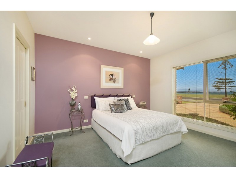 321 Hanlon Parade, Portland VIC 3305