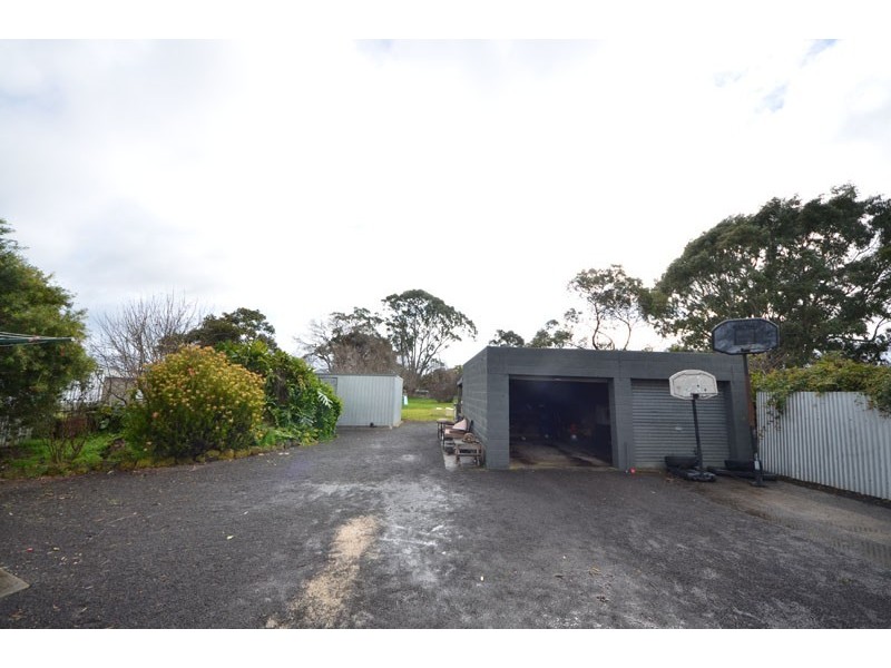6 Catons Flat Road, Heywood VIC 3304