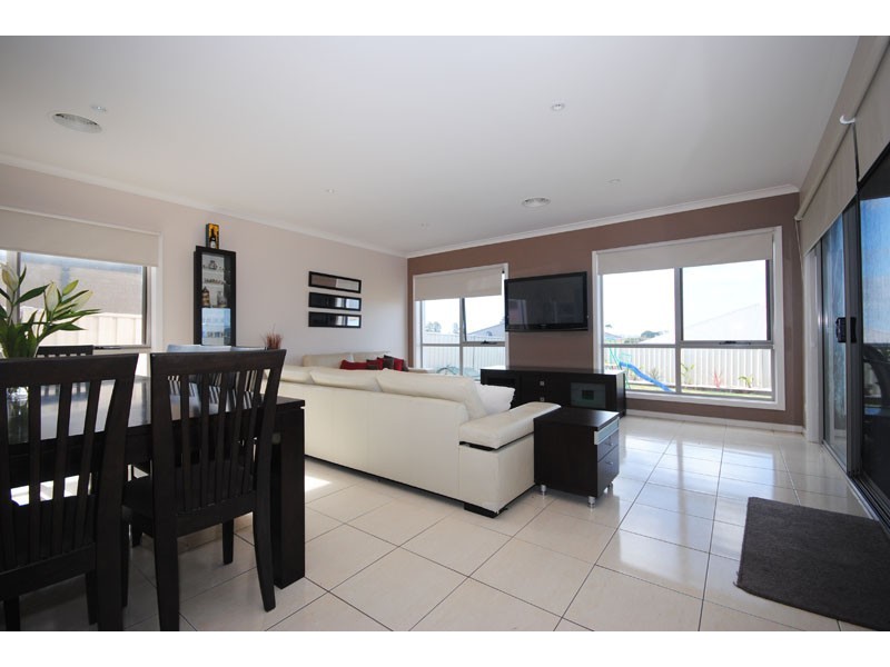 23 Coastal Court, Portland VIC 3305