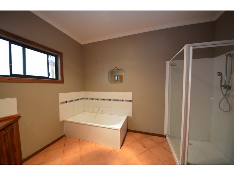 5 Barclay Street, Heywood VIC 3304