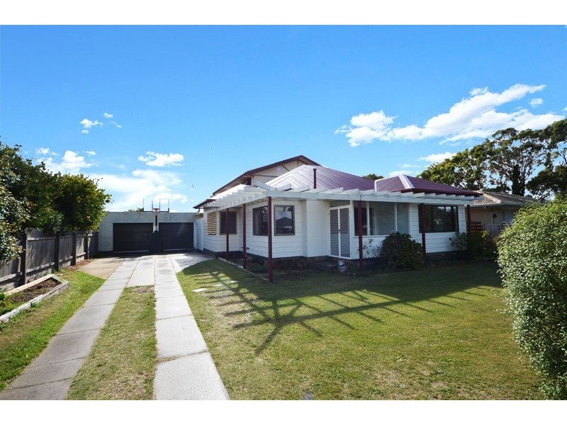 32 Waterford Avenue, Portland VIC 3305