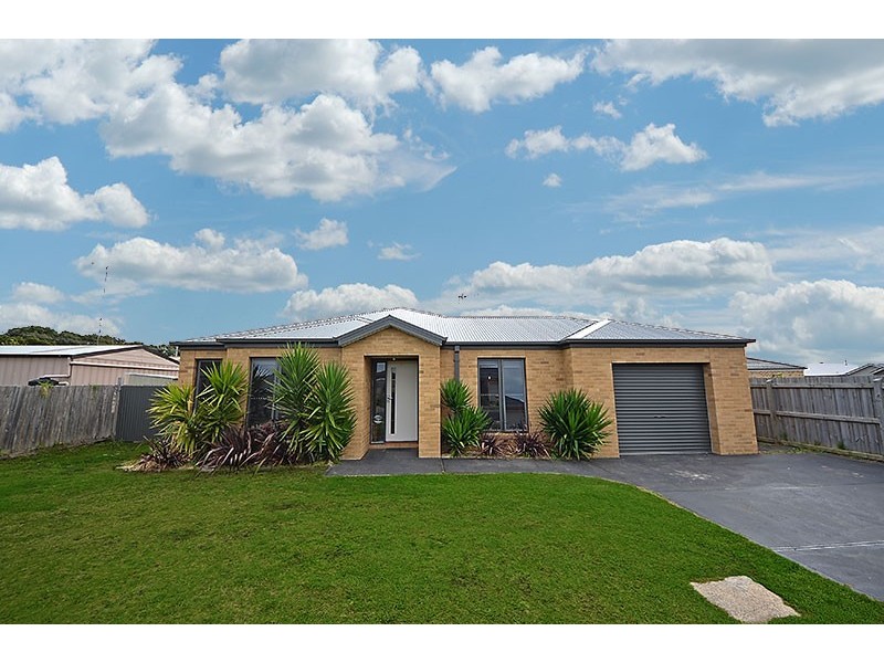 49 Madeira Close, Portland VIC 3305
