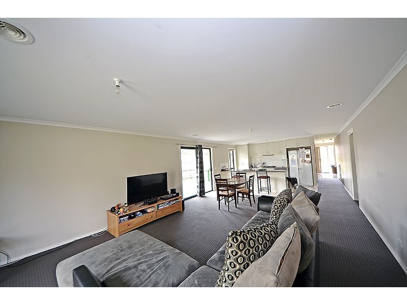 49 Madeira Close, Portland VIC 3305