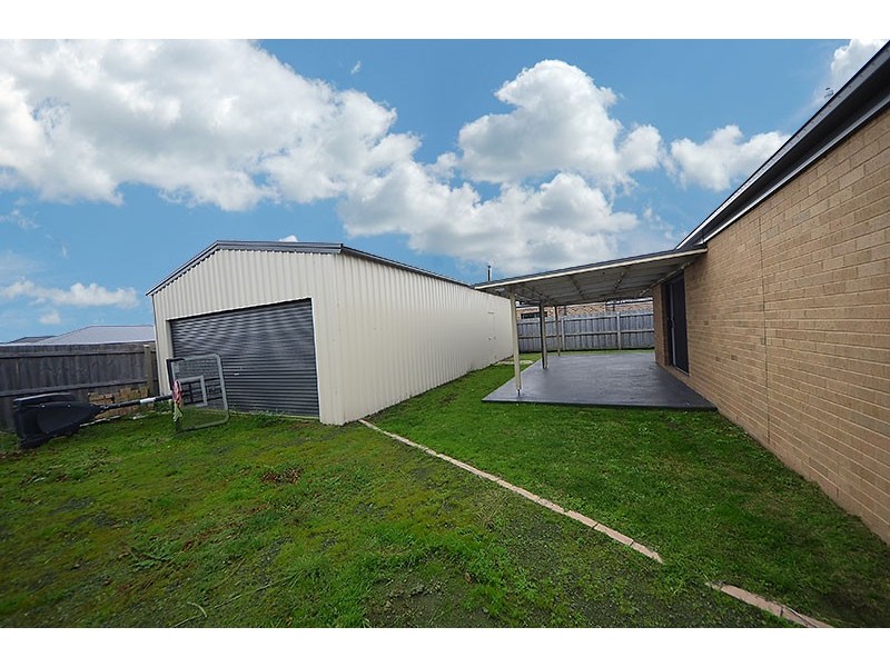 49 Madeira Close, Portland VIC 3305