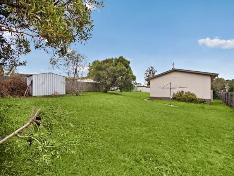 14 Barrowby Street, Portland VIC 3305