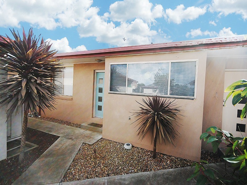1 Lancaster Close, Portland VIC 3305