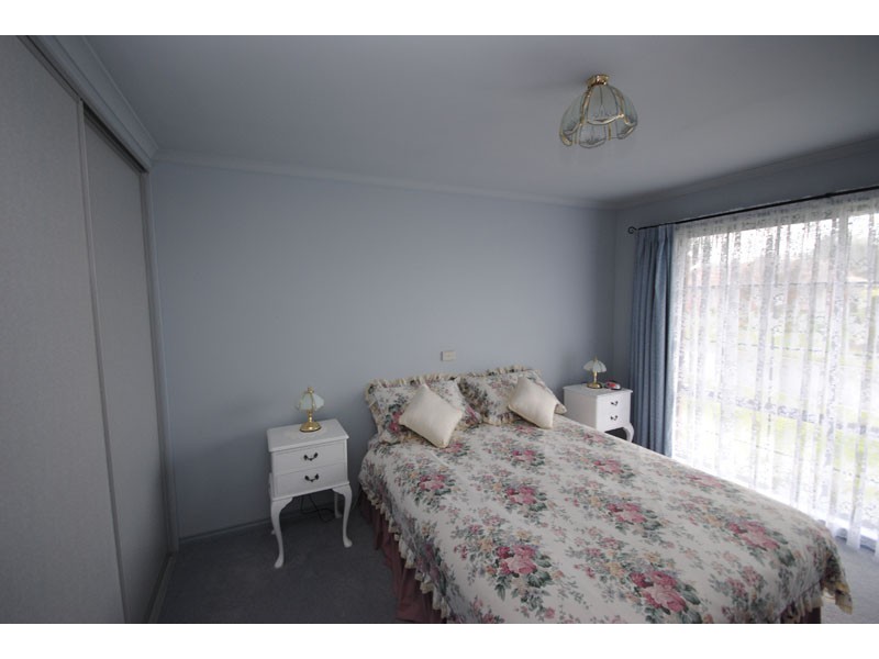17 Connemarra Court, Portland VIC 3305