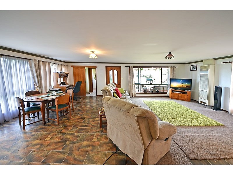 19 Oswald Street, Portland VIC 3305