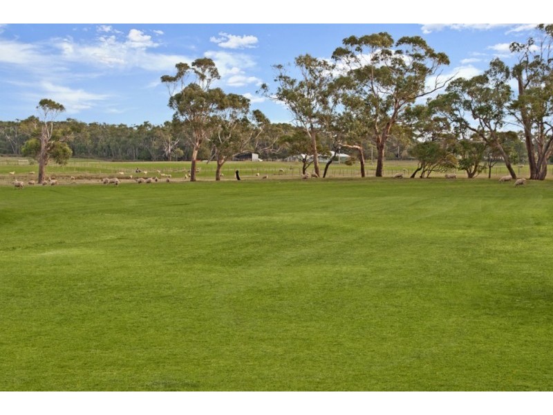 2 Hodgetts Road, Portland VIC 3305
