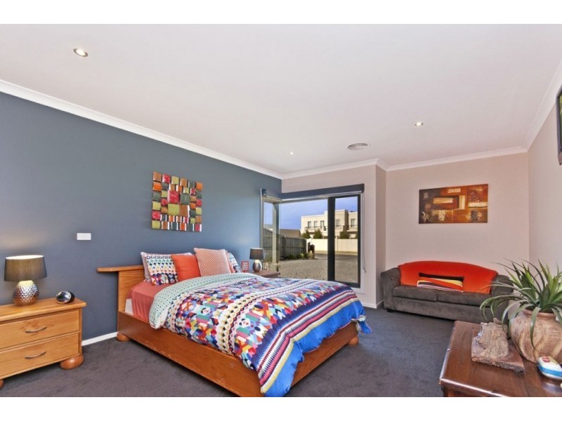 2 Seaview Terrace, Portland VIC 3305