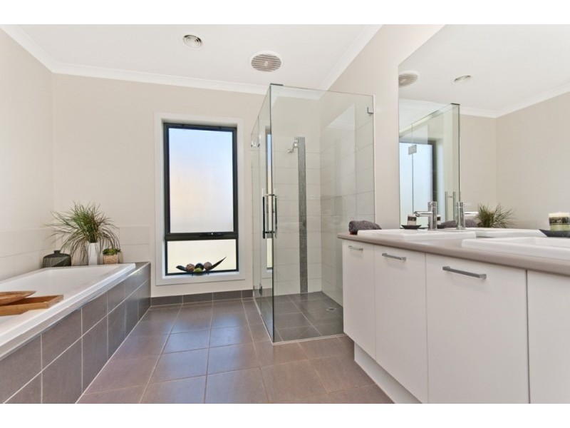2 Seaview Terrace, Portland VIC 3305