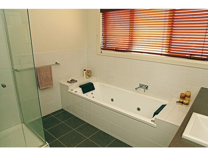 5 Wonderland Court, Portland VIC 3305