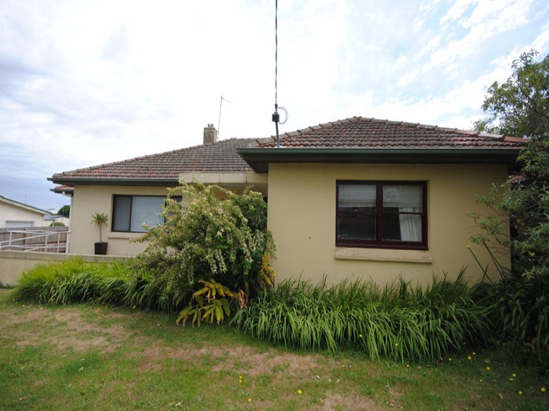 14 Otway Street, Portland VIC 3305