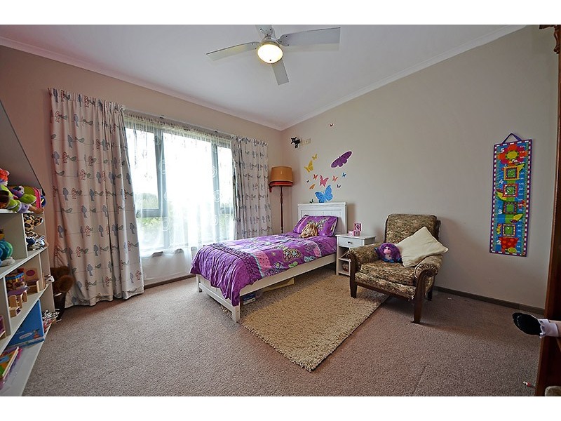 9 Poland Street, Portland VIC 3305