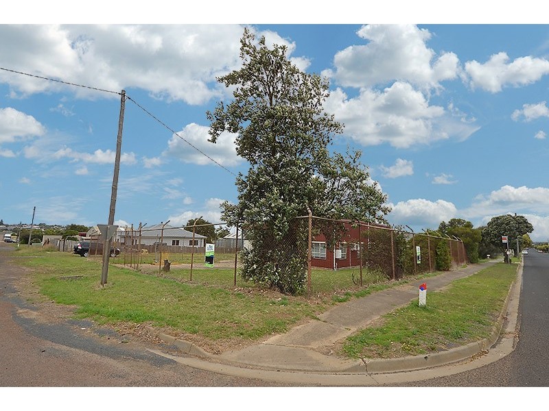 70 – 72 Browning Street, Portland VIC 3305