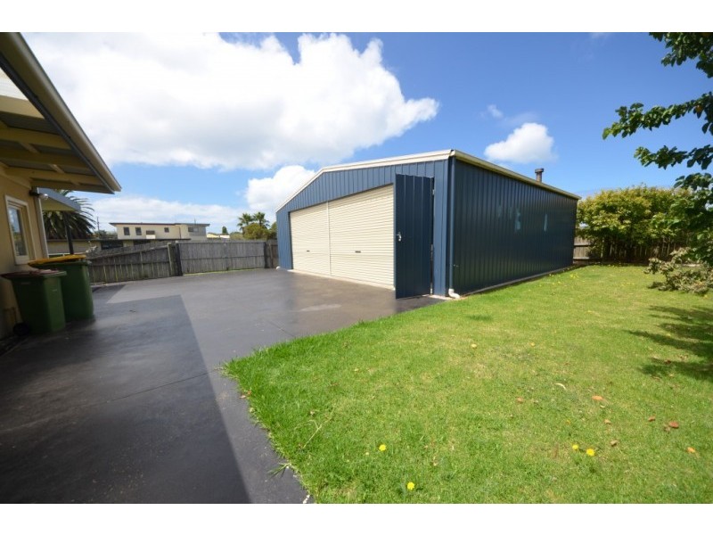 73 Findlay Street, Portland VIC 3305
