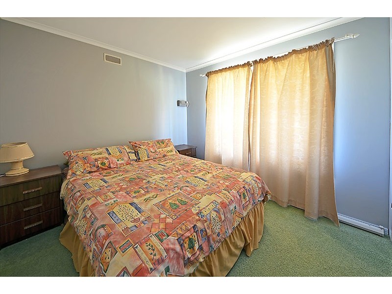 14 Neil Black Street East, Nelson VIC 3292