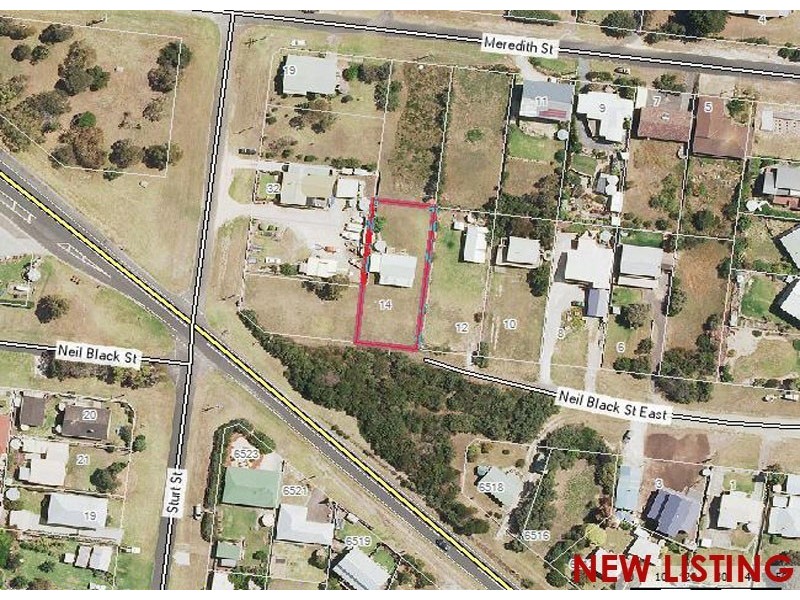 14 Neil Black Street East, Nelson VIC 3292